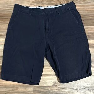 J.Crew Men’s Shorts Size 34x10.5 Navy Cotton Lightweight Casual Flat Front